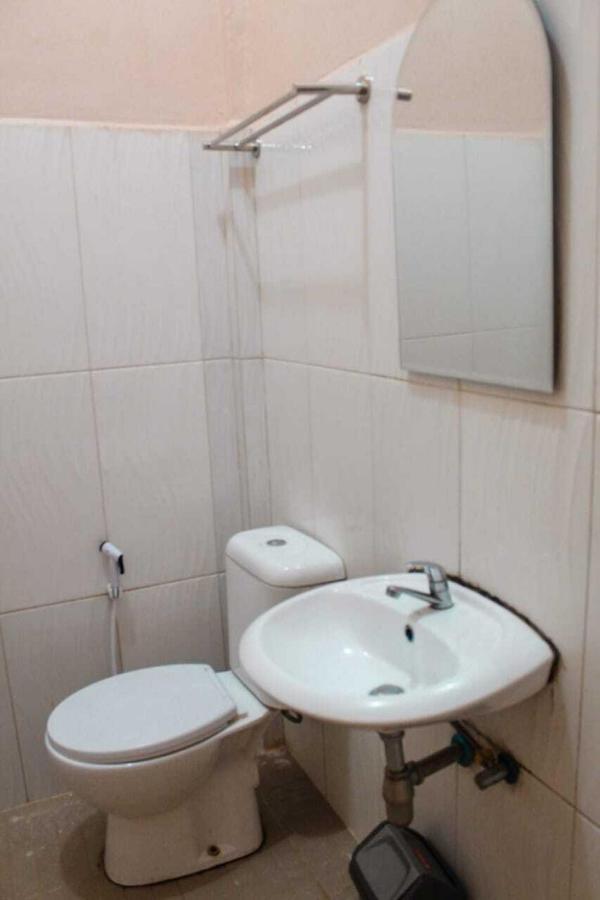 OYO 2799 Berastagi Backpacker Rooms Bagian luar foto